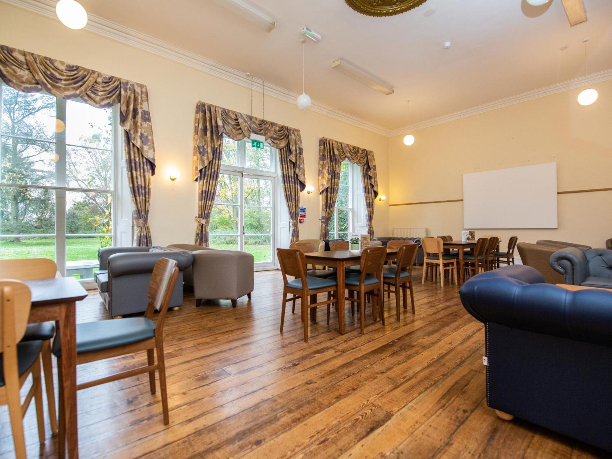 Yha Chester Trafford Hall Dunham-on-the-Hill Ngoại thất bức ảnh